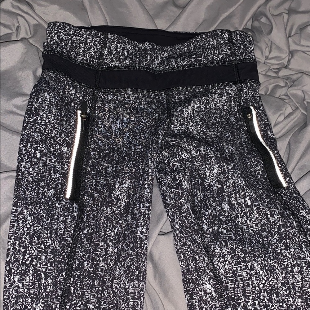 Lululemon In-Movement leggings! 25’’